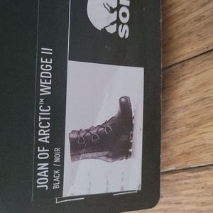 Black Joan of Artic Wedge II